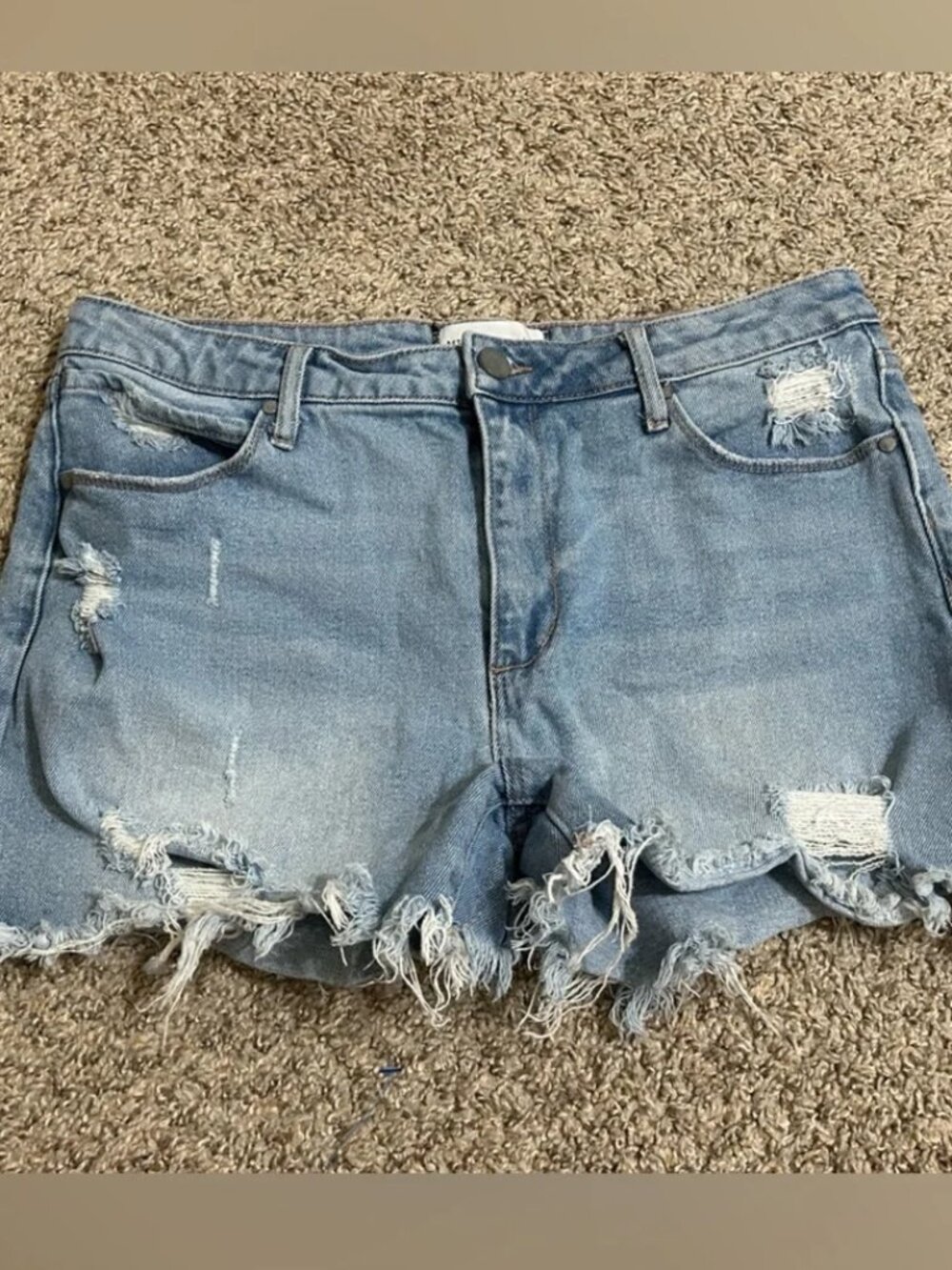Articles of Society Light Blue Distressed Denim Women’s Shorts Size 29 Cotton